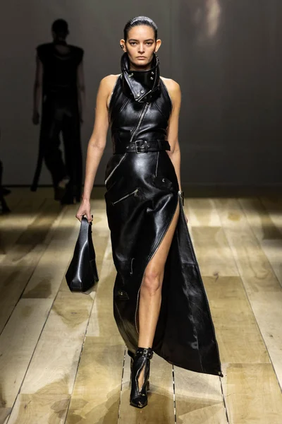 Look 42